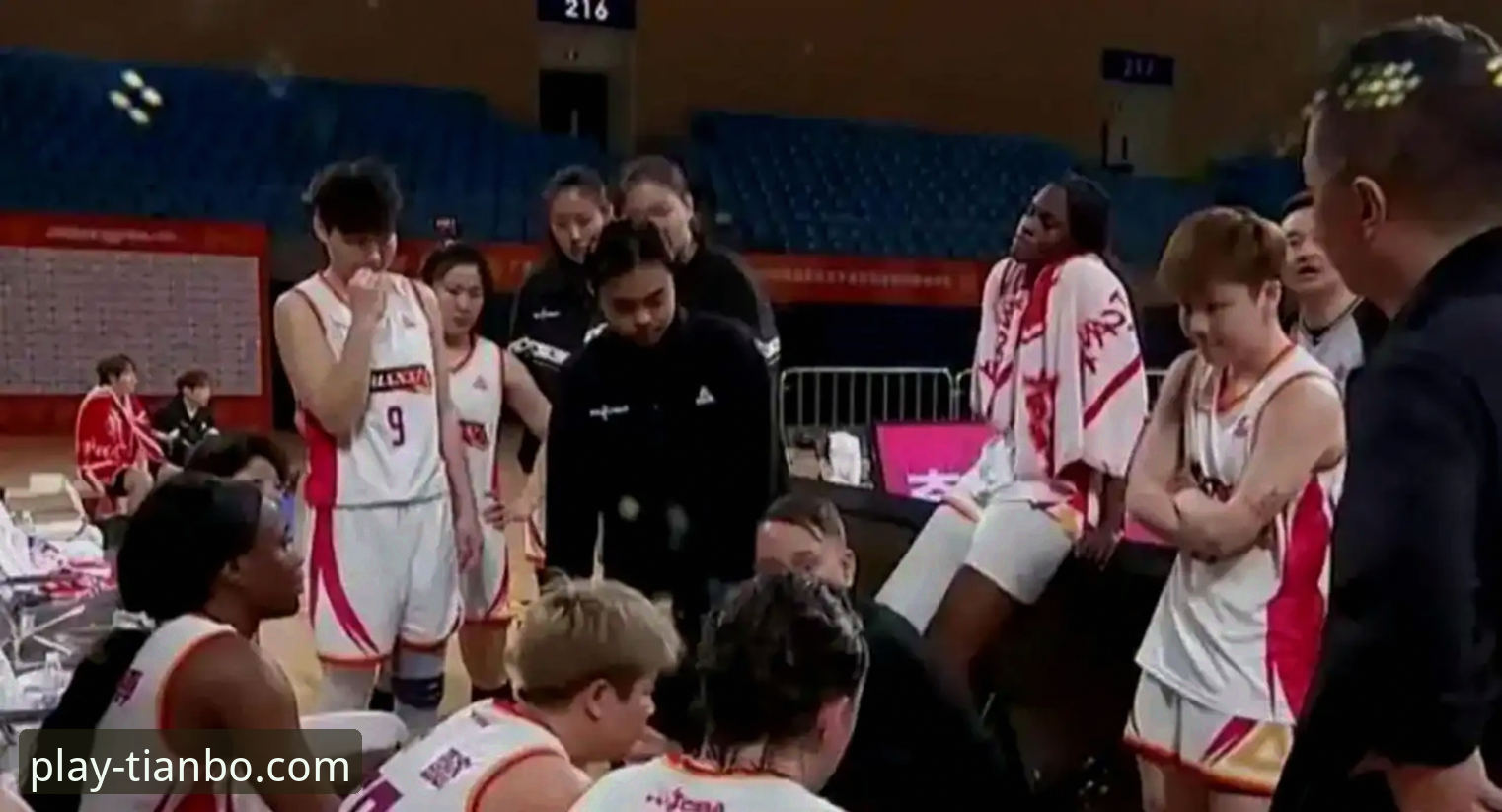 四川女篮总决赛G1大胜背后：三外援体系与数据洞察的全面解析